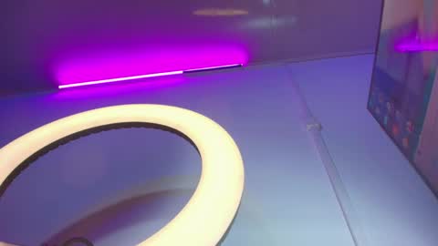 CAMILO  online show from April 18, 2026, 1:04 pm