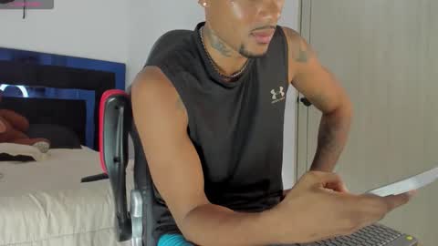 Snapshot of camilobernard chatting on April 24, 2026, 9:39 pm camilobernard online show from April 24, 2026, 9:39 pm