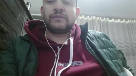 Snapshot of camiloking17 chatting on December 15, 2024, 8:41 am camilo online show from December 15, 2024, 8:41 am