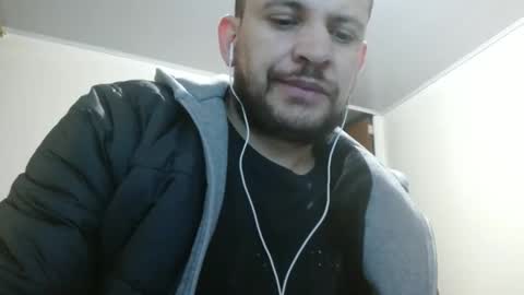 Snapshot of camiloking17 chatting on February 13, 2025, 7:10 pm camilo online show from February 13, 2025, 7:10 pm