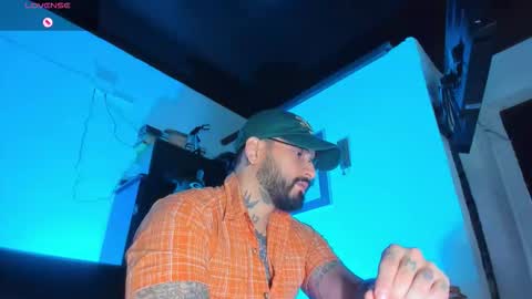 Snapshot of camilomayer chatting on September 20, 2025, 11:55 am Camilo online show from September 20, 2025, 11:55 am