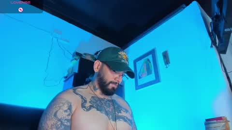 Snapshot of camilomayer chatting on October 9, 2025, 2:26 pm Camilo online show from October 9, 2025, 2:26 pm