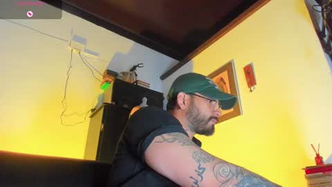 Snapshot of camilomayer chatting on November 9, 2025, 1:20 pm Camilo online show from November 9, 2025, 1:20 pm