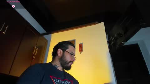 Snapshot of camilomayer chatting on January 13, 2026, 2:00 pm Camilo online show from January 13, 2026, 2:00 pm