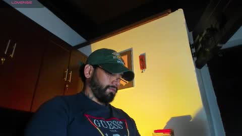 Snapshot of camilomayer chatting on February 20, 2026, 4:07 pm Camilo online show from February 20, 2026, 4:07 pm