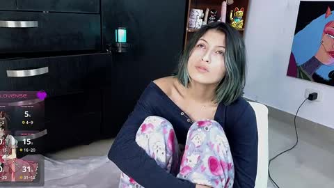 Cami  online show from April 12, 2026, 3:22 am