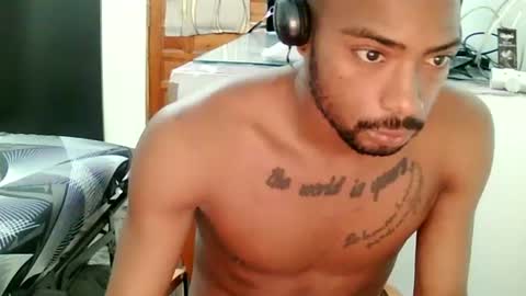 camilopolla22 online show from June 24, 2026, 6:40 pm