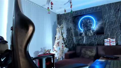 Camilo Watson online show from December 12, 2024, 9:37 pm