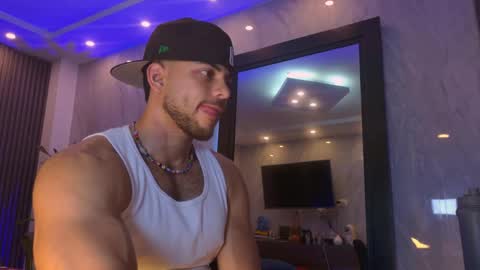 Snapshot of camilowatson chatting on June 7, 2026, 2:27 am Camilo Watson online show from June 7, 2026, 2:27 am