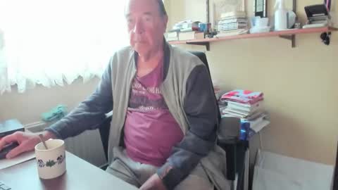 Cammee online show from October 6, 2025, 10:45 am