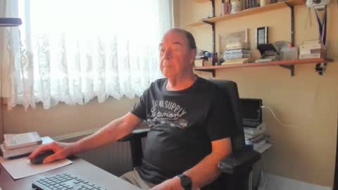 Cammee online show from February 10, 2026, 9:13 am