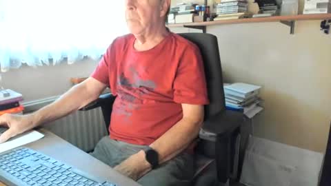 Cammee online show from August 3, 2026, 6:56 am