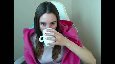 Snapshot of cammila_horn chatting on February 24, 2026, 6:11 am cammila horn online show from February 24, 2026, 6:11 am