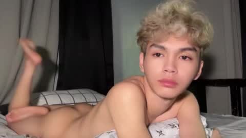 Ethan online show from February 22, 2026, 9:02 pm