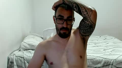 canario2388 online show from June 15, 2026, 7:49 pm
