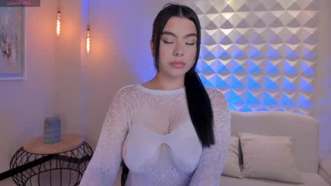 Snapshot of candaserussell chatting on May 21, 2026, 3:46 am Candanse R online show from May 21, 2026, 3:46 am