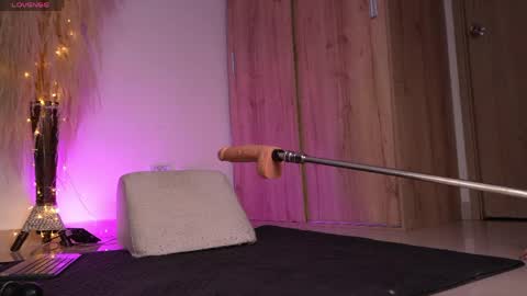 Snapshot of candiegilson__ chatting on May 4, 2026, 6:59 pm Candie online show from May 4, 2026, 6:59 pm