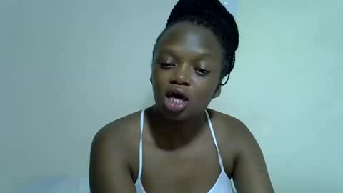 candiemaya online show from January 14, 2026, 6:30 am