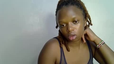 candiemaya online show from April 21, 2026, 9:59 am