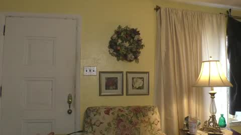 Candi Saint online show from December 11, 2024, 6:09 pm