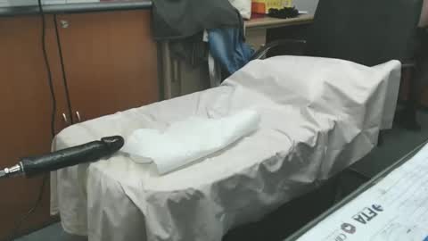 candy1960 online show from November 4, 2025, 8:57 am