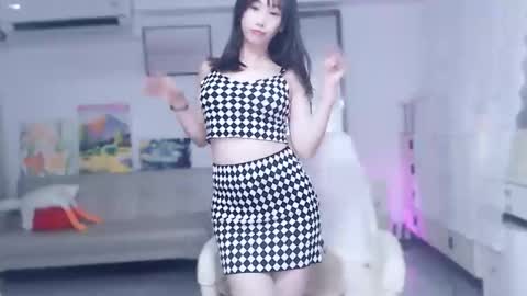 candy8998 online show from December 5, 2025, 12:19 am