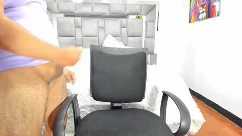 Candy  And Andy  online show from November 17, 2025, 8:03 pm