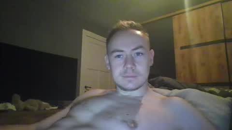 candy_boy_xoxo online show from January 16, 2026, 1:04 pm