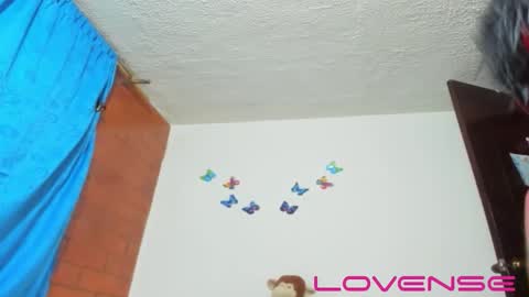 Candy  Brown online show from February 13, 2026, 11:50 am