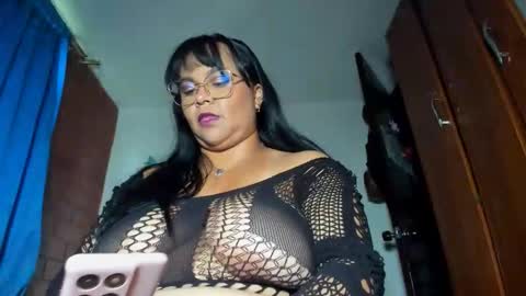 Candy  Brown online show from March 6, 2026, 12:01 pm