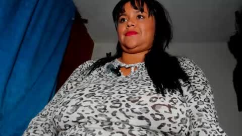 Candy  Brown online show from March 27, 2026, 1:44 am