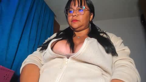 Snapshot of candy_browm1 chatting on May 19, 2026, 1:56 am Candy Brown online show from May 19, 2026, 1:56 am