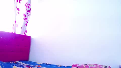 CANDY DUSTANO online show from September 27, 2025, 8:58 pm