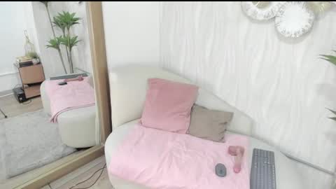 Snapshot of candy_eyes_ chatting on May 1, 2026, 4:50 am candy eyes online show from May 1, 2026, 4:50 am
