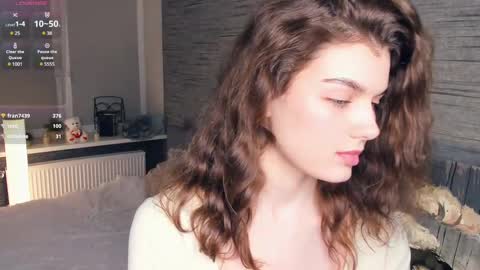 Flora online show from March 9, 2025, 2:07 am