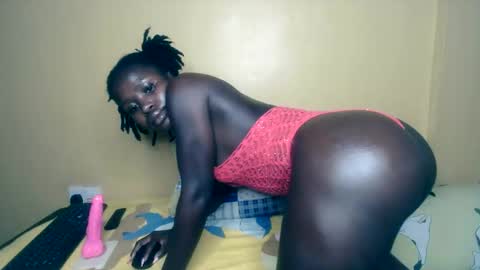 candy_hun online show from June 3, 2026, 7:22 am