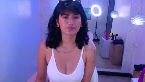 Candy online show from January 14, 2025, 4:40 pm