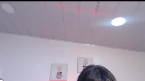 Candy online show from November 24, 2025, 7:13 pm