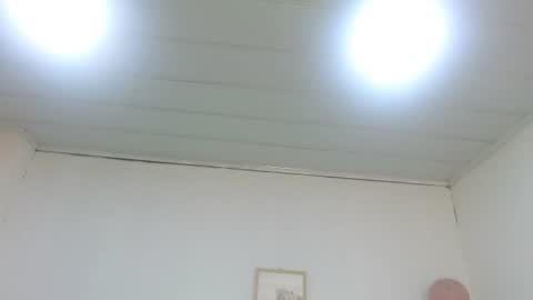 Snapshot of candy_lux_ chatting on July 22, 2026, 7:05 pm Candy online show from July 22, 2026, 7:05 pm