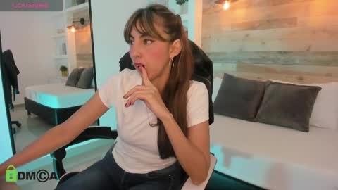 CANDY online show from April 14, 2026, 7:20 pm