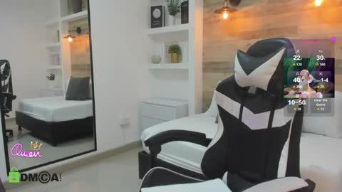 Snapshot of candy_summer28_ chatting on May 21, 2026, 7:10 pm CANDY online show from May 21, 2026, 7:10 pm