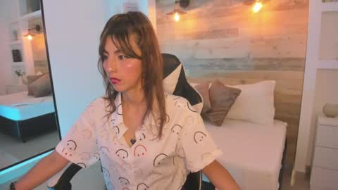 Snapshot of candy_summer28_ chatting on July 8, 2026, 7:18 pm CANDY online show from July 8, 2026, 7:18 pm