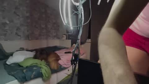 candybeee online show from March 10, 2026, 6:46 pm