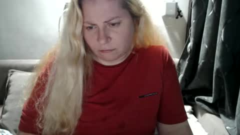 Laura online show from February 9, 2025, 9:28 pm