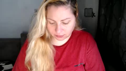 Laura online show from February 26, 2025, 2:03 pm