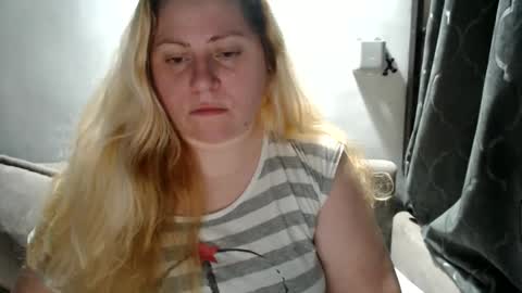 Laura online show from March 5, 2025, 6:45 pm