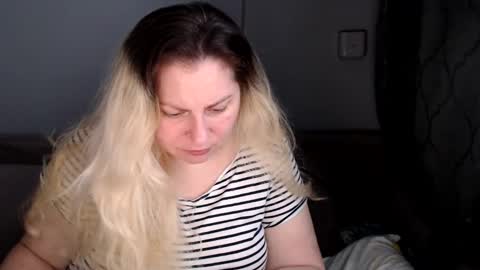 Laura online show from February 2, 2026, 7:29 am