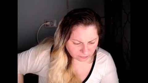 Laura online show from May 27, 2026, 6:43 am