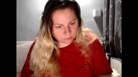 Laura online show from June 4, 2026, 8:26 pm