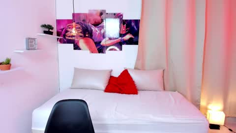 Candy online show from March 8, 2025, 12:22 am